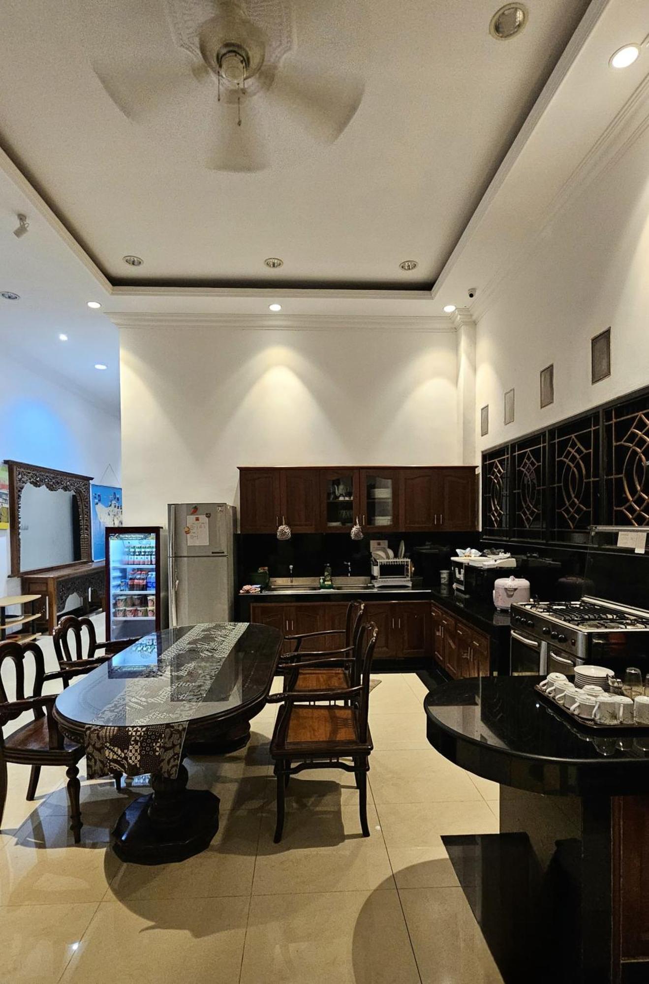 Fora Capsule Hostel Tuban Kuta  Exterior photo